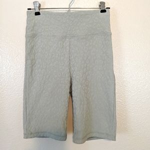 NWT Tactlel leopard print active shorts